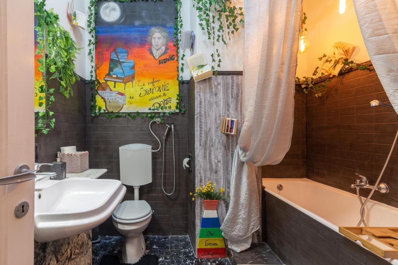 Hostel Art Trieste Esterno foto